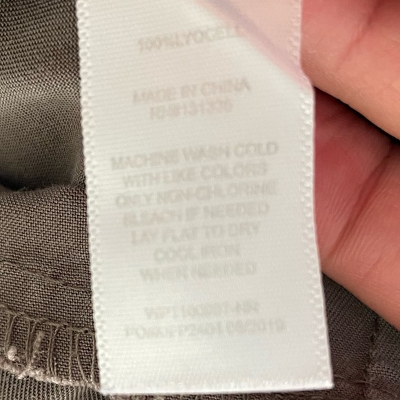 Socialite Paperbag Tie Waist Pants - Picture 8 of 8